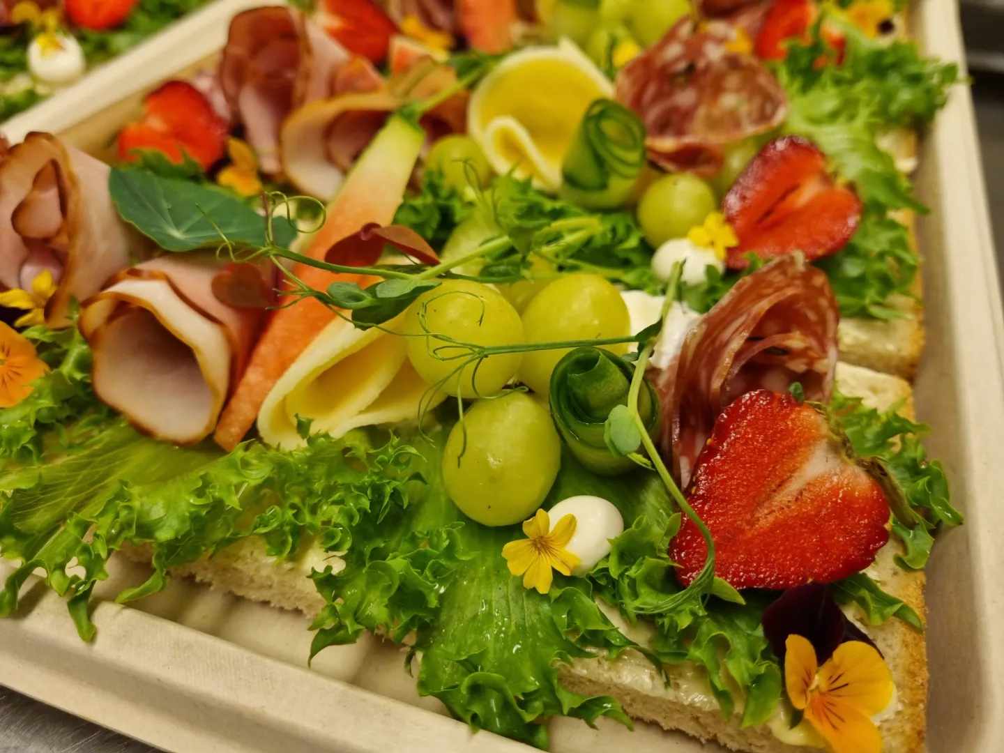 358850640_115235784975462_1419272961587416782_n