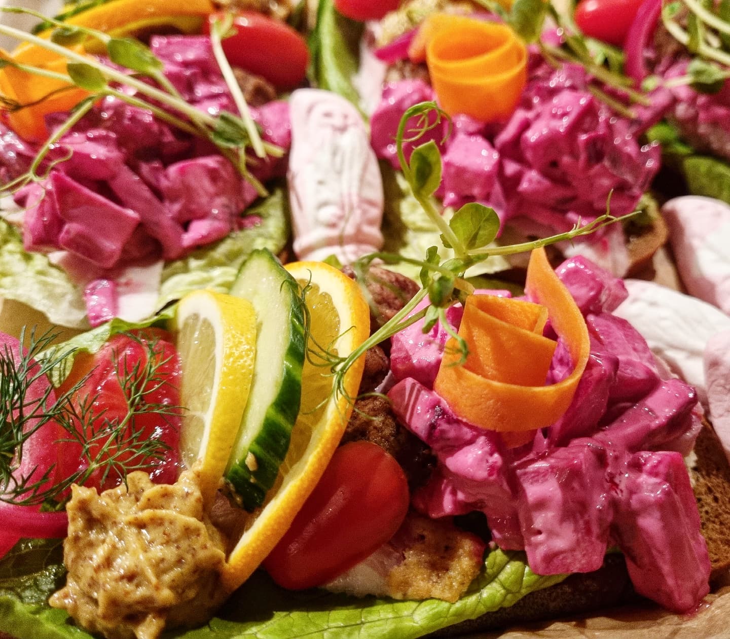 julsmorgas-sluta-lek-med-maten1